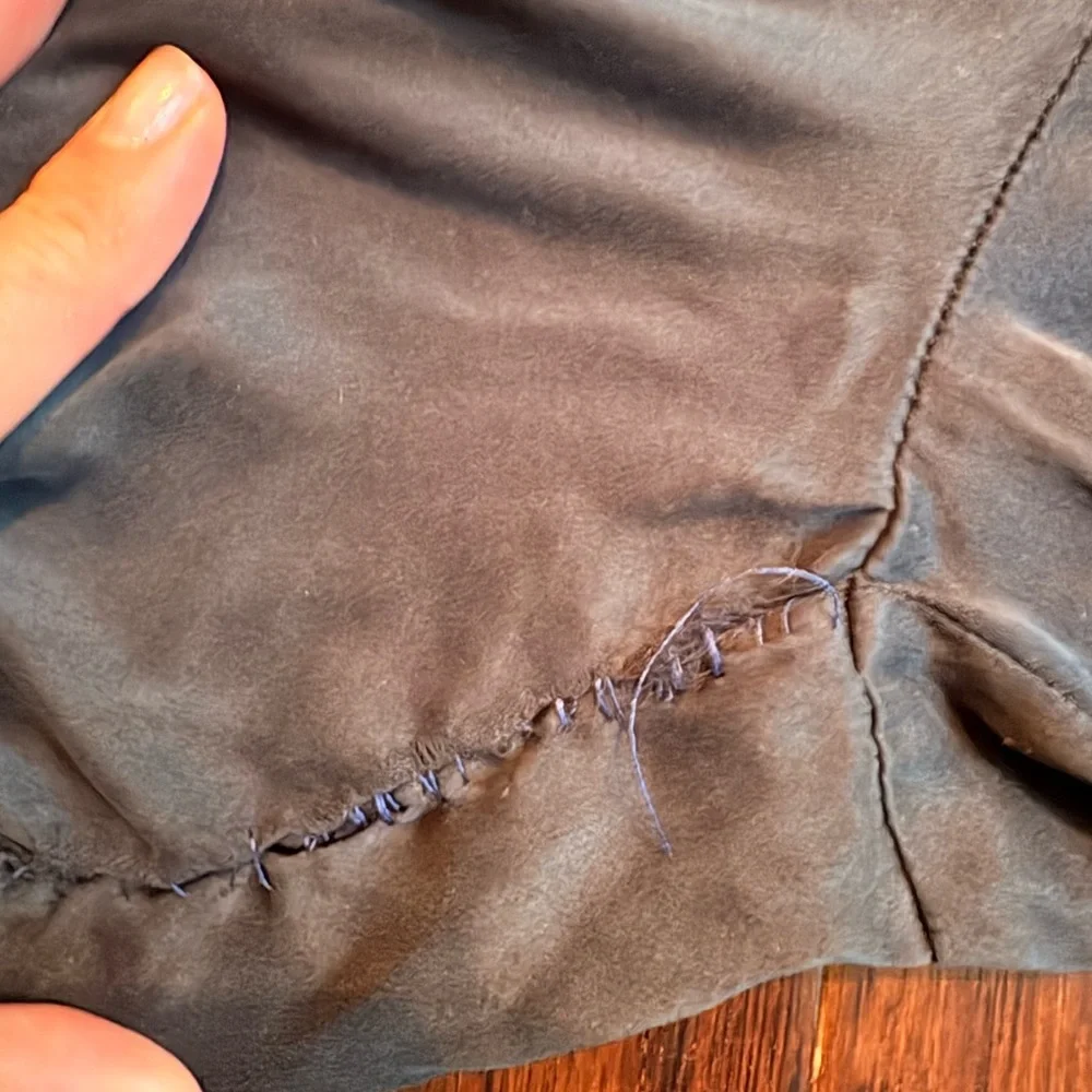 Quince black silk pajamas - Picture 3 of 4